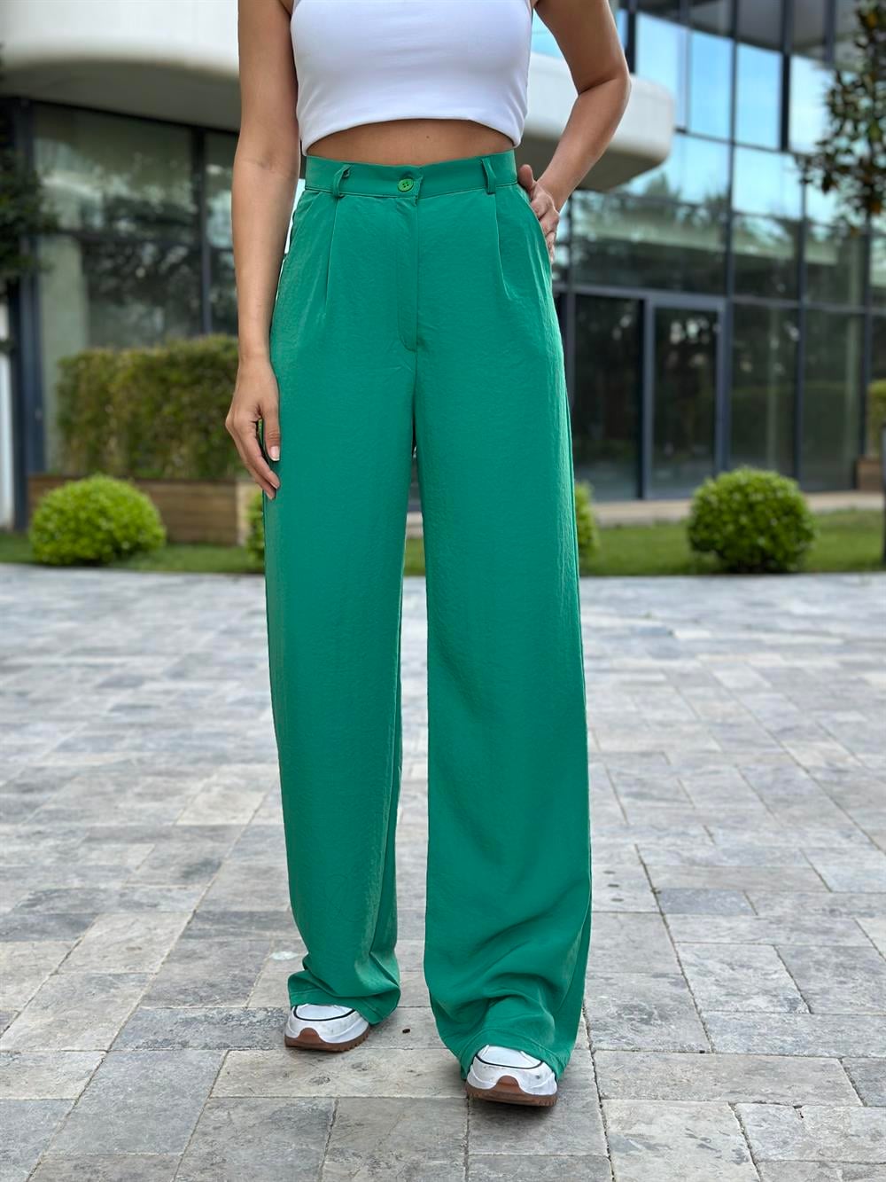 Yeşil Tensel Cepli Bol Paça Kadın Pantolon