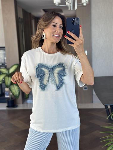  Beyaz Jean Fiyonklu Taşlı Kısa Kol Kadın T-Shirt