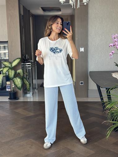  Beyaz Jean Kalpli Yazı Detay Kısa Kol Kadın T-Shirt