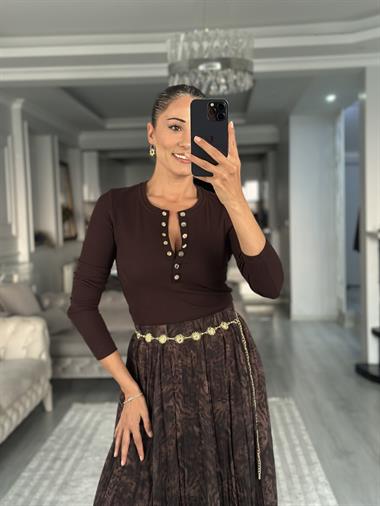 Acı Kahve Karol Patlı Çıtçıtlı Uzun Kollu Kadın Body