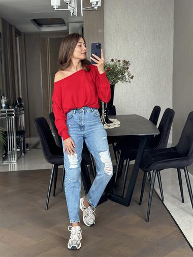 Açık Mavi Karol Yırtık Detay Mom Fit Kadın Jean