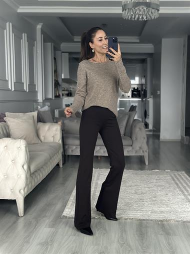 Açık Vizon Kayık Yaka Uzun Kol Pullu Simli Triko Kadın Kazak