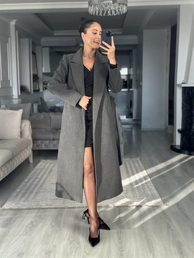 Antrasit Kesik Yaka Kuşaklı Kadın Yünlü Kaşe Kaban