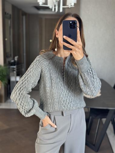 Antrasit On Düğmeli Saç Örgü Kadın Triko Kazak