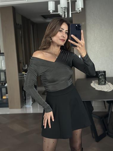 Antrasit Ön Ve Arka Kruvaze Yaka Yanları Büzgülü Buzzy Kadın Bluz