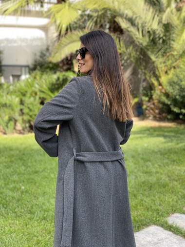 Antrasit Uzun Kuşaklı Kaşe Kadın Kaban