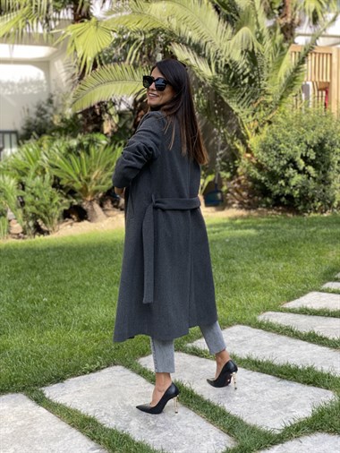 Antrasit Uzun Kuşaklı Kaşe Kadın Kaban