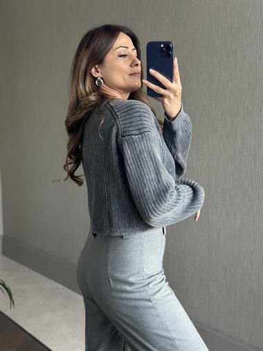 Antrasit Yıkama Efektli Bisiklet Yaka Kadın Triko Kazak