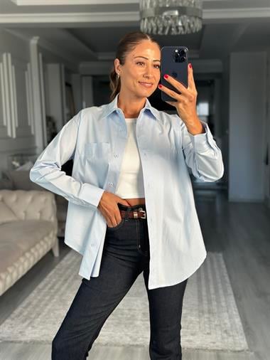 Bebe Mavi Arkası Yırtmaçlı Dikiş Detay Poplin Kadın Gömlek