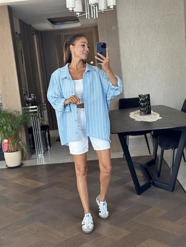 Bebe Mavi Çizgili Oversize Tek Cepli Kadın Gömlek