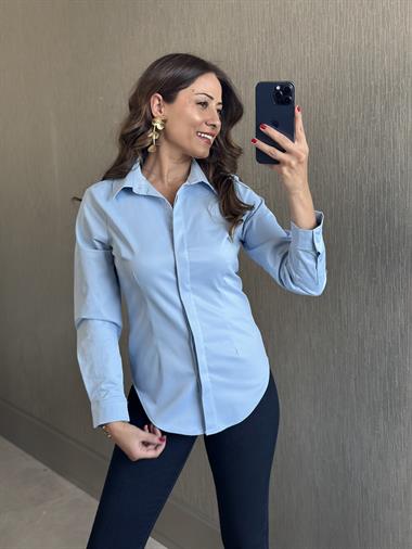 Bebe Mavi Karol Gizli Patlı Slim Fit Kadın Gömlek