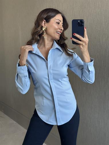Bebe Mavi Karol Gizli Patlı Slim Fit Kadın Gömlek
