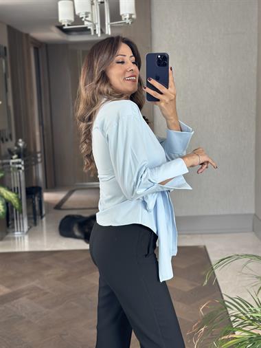 Bebe Mavi Yandan Bağlamalı Kruvaze Yaka Kadın Gömlek