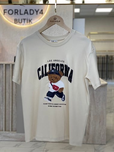 Bej Ayıcık Nakışlı Bisiklet Yaka Kadın T-Shirt