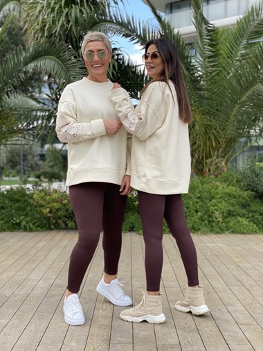 Bej Bisiklet Yaka Kolu Örgü Dantelli Kadın Sweatshirt