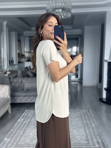 Bej Bisiklet Yaka Modal Kadın T-Shirt