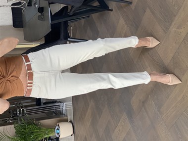 Bej Düz Likralı Mom Jean