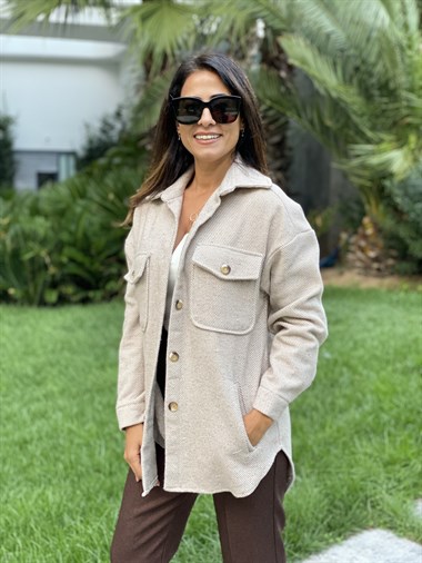 Bej İri Cepli Kaşe Kadın Ceket Gömlek