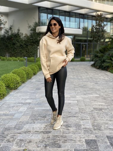 Bej Kapüşonlu Üç İplik Kanguru Cep Kadın Sweatshirt