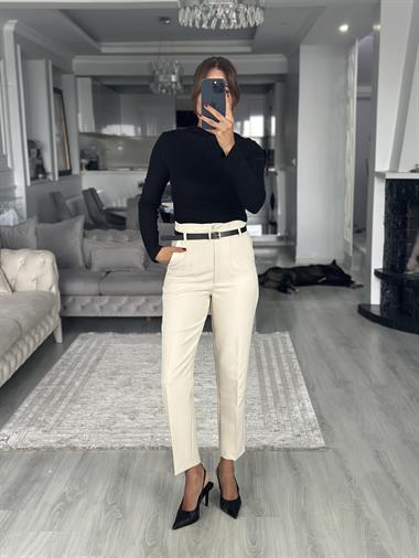 Bej Kemerli Flatolu Kadın Kumaş Pantolon