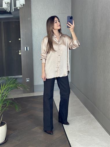 Bej Kırışık Saten Uzun Kol Kadın Gömlek