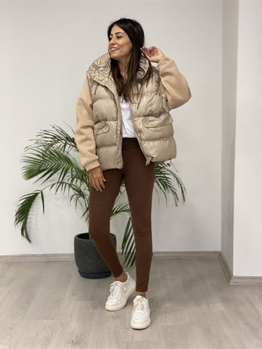 Bej Kolları Ve Kapüşonu Sweat Detay Şişme Kadın Mont