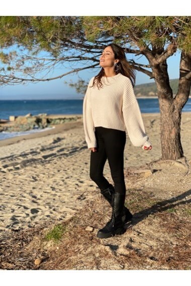 Bej Lingsli Bisiklet Yaka Kazak