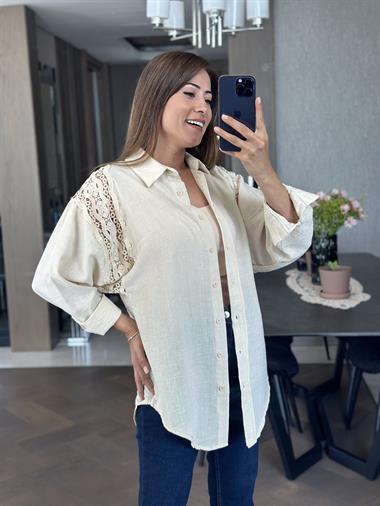 Bej Omuzları Dantel Aerobin Kadın Gömlek