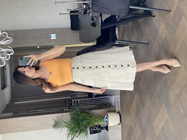 Bej Önü Düğmeli Midi Boy Tensel Etek