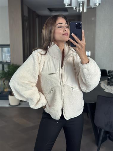 Bej Önü Paraşüt Detay Peluş Kadın Sweatshirt