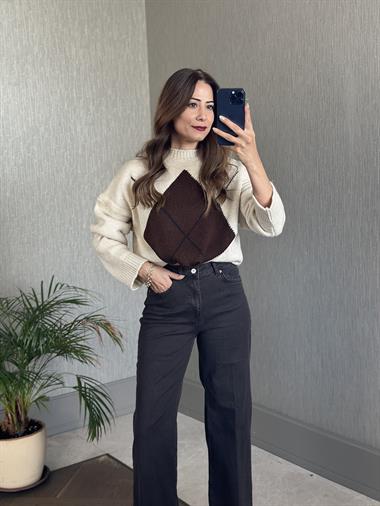 Bej Önü Tek Baklava Desen Kadın Triko Kazak