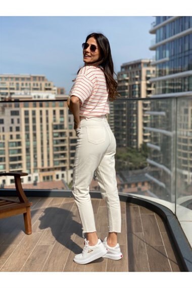 Bej Poema Yırtık Detay Mom Jean