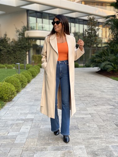 Bej Uzun Kuşaklı Kaşe Kadın Kaban