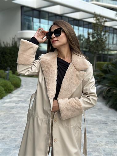 Bej Yakası Ve Kolu Kürklü Düğmeli  Deri Kadın Pardesü