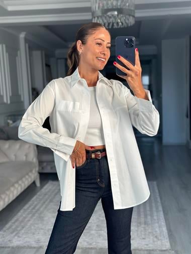 Beyaz Arkası Yırtmaçlı Dikiş Detay Poplin Kadın Gömlek