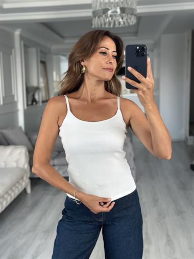 Beyaz Ayarlanabilir Askılı Kadın Atlet Body