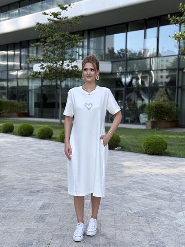 Beyaz Cepli Taş Kalpli Basic Midi Boy Kadın Elbise