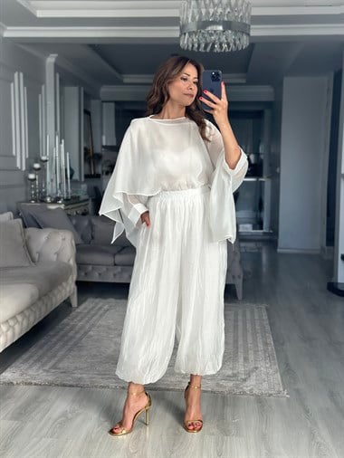 Beyaz Crushlı Paçası Lastikli Kadın Pantolon