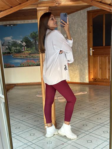 Beyaz Fil Nakışlı Keten Aerobin Kadın Gömlek