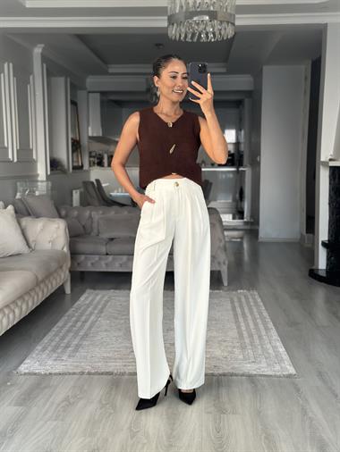 Beyaz Gold Düğmeli Arka Beli Lastikli Geniş Paça Kumaş Kadın Pantolon