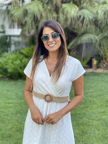 Beyaz Hasır Kemerli Anvelop Örme Brode Kadın Elbise