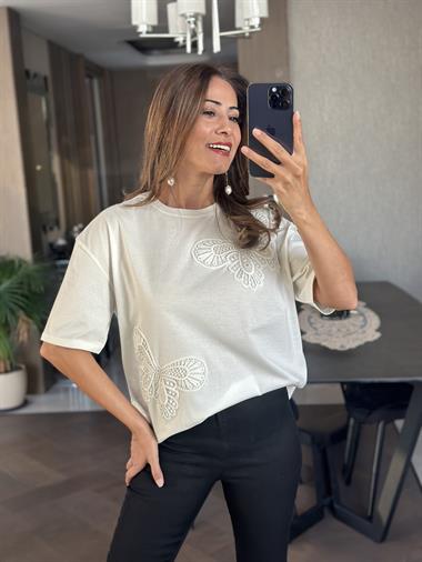 Beyaz İki Kelebek Güpür Detay Bisiklet Yaka Kadın T-shirt