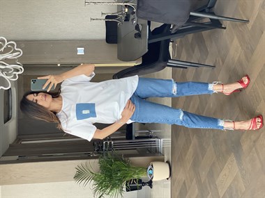 Beyaz Jean Detay Çift Cepli T-Shirt