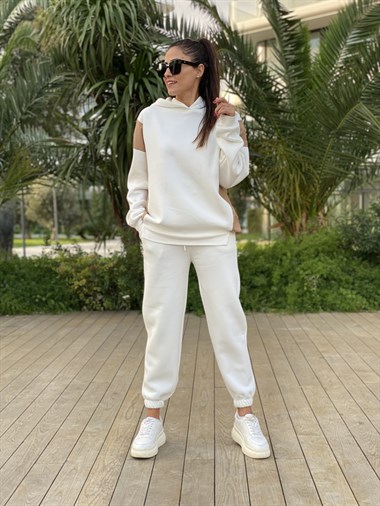 Beyaz Kapüşonlu Arkası Paraşüt Kumaş Eşofman Kadın Takım