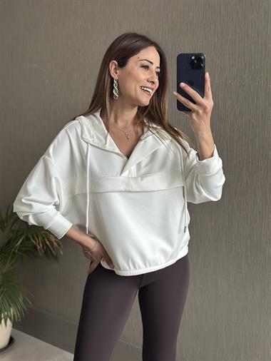 Beyaz Kapüşonlu Yarım Fermuarlı Kanguru Cep Modal Kadın Sweatshirt