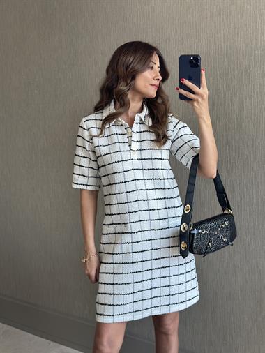 Beyaz Kareli Tüvit Polo Yaka Kısa Kol Üç Düğmeli Kadın Mini Elbise
