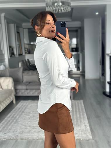 Beyaz Karol Gizli Patlı Slim Fit Kadın Gömlek