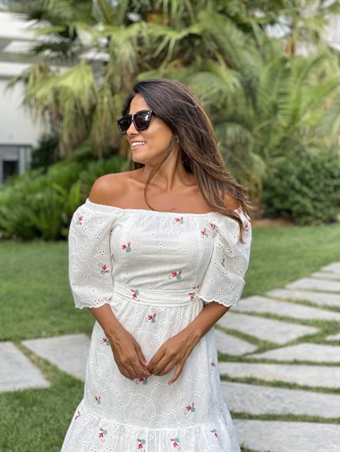 Beyaz Kırmızı Nakış Detay Dantel Brode Kadın Elbise