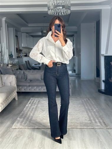 Beyaz Kolları ve Sırtı Güpür Detaylı Kadın Gömlek
