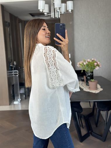 Beyaz Omuzları Dantel Aerobin Kadın Gömlek